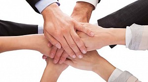 Đối tác và khách hàng